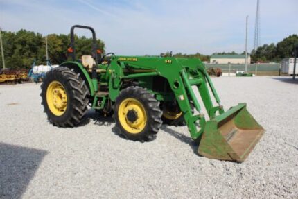 2001 John Deere 5420