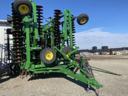 2022 John Deere 2330