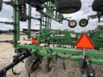2006 John Deere 2210 - Image 11