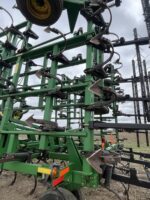 2006 John Deere 2210 - Image 8