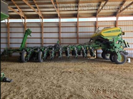 2022 John Deere 1770NT CCS EE PUK