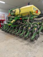 2014 John Deere DB60 - Image 2