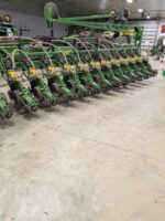 2014 John Deere DB60 - Image 24